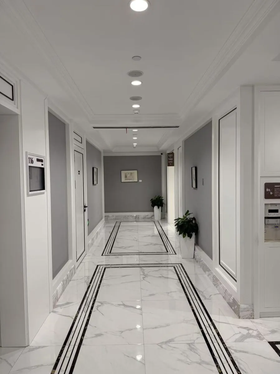 Consultation corridor · Illustrative setting